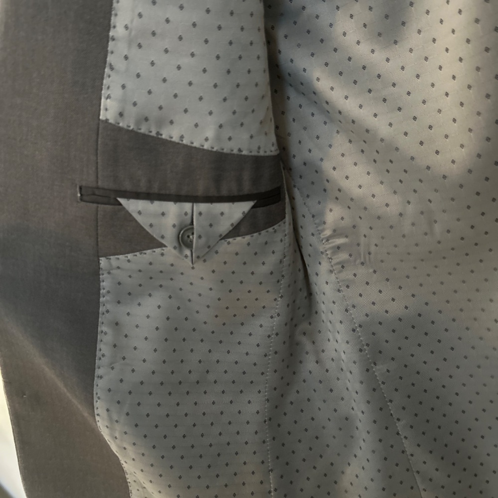 Express Suit Jacket - Picture 5 of 5